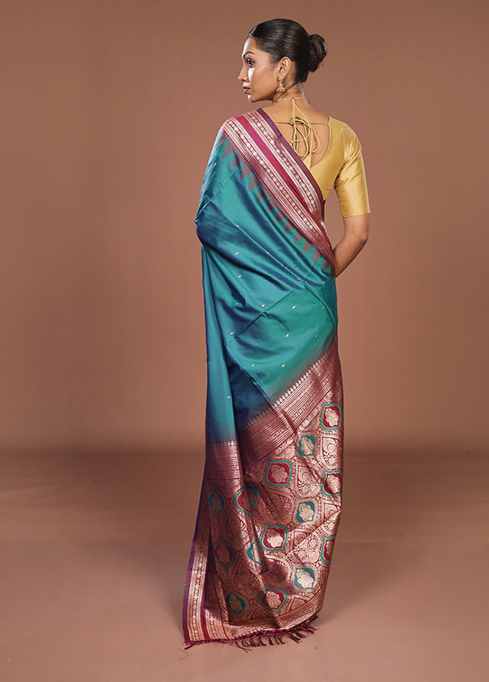 Green Dupion Silk Saree With Blouse Piece