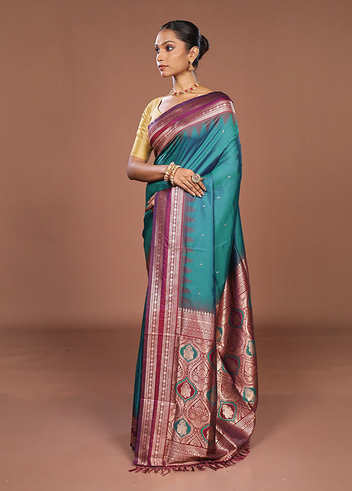 Green Dupion Silk Saree With Blouse Piece