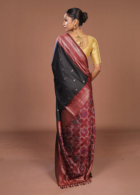 Black Dupion Silk Saree With Blouse Piece