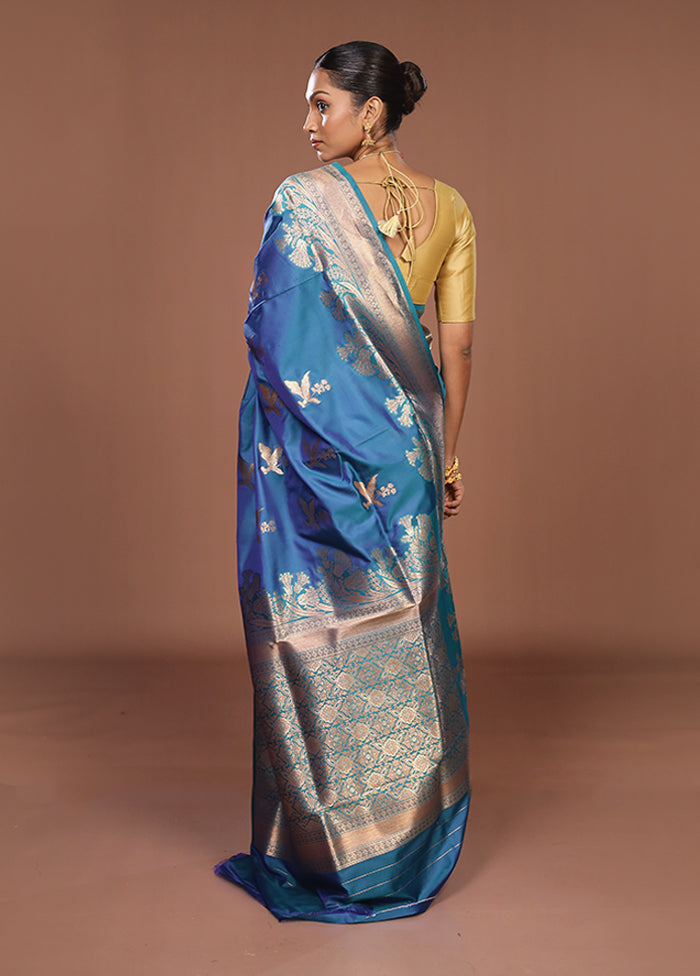 Blue Dupion Silk Saree With Blouse Piece