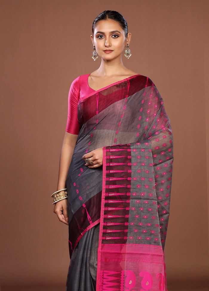 Pink Jamdani Cotton Saree Without Blouse Piece
