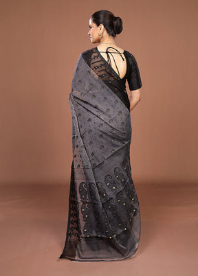 Black Jamdani Cotton Saree Without Blouse Piece