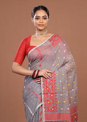 Grey Jamdani Cotton Saree Without Blouse Piece