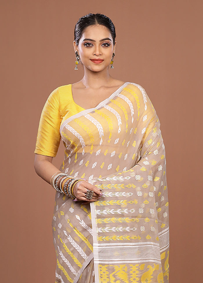 Cream Jamdani Cotton Saree Without Blouse Piece
