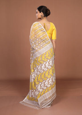 Cream Jamdani Cotton Saree Without Blouse Piece