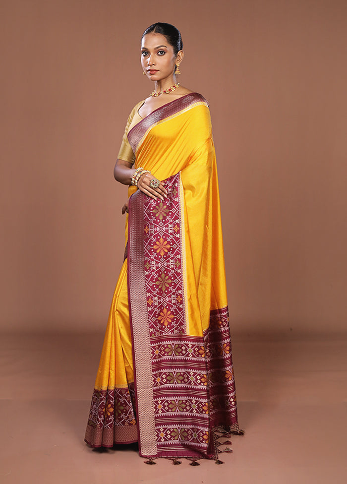Yellow Dupion Silk Saree With Blouse Piece