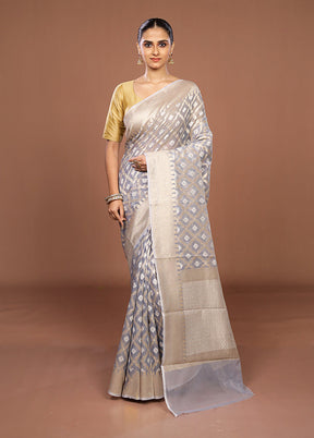 Green Kora Silk Saree With Blouse Piece