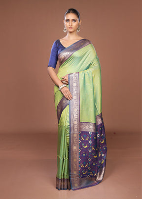 Green Dupion Silk Saree With Blouse Piece