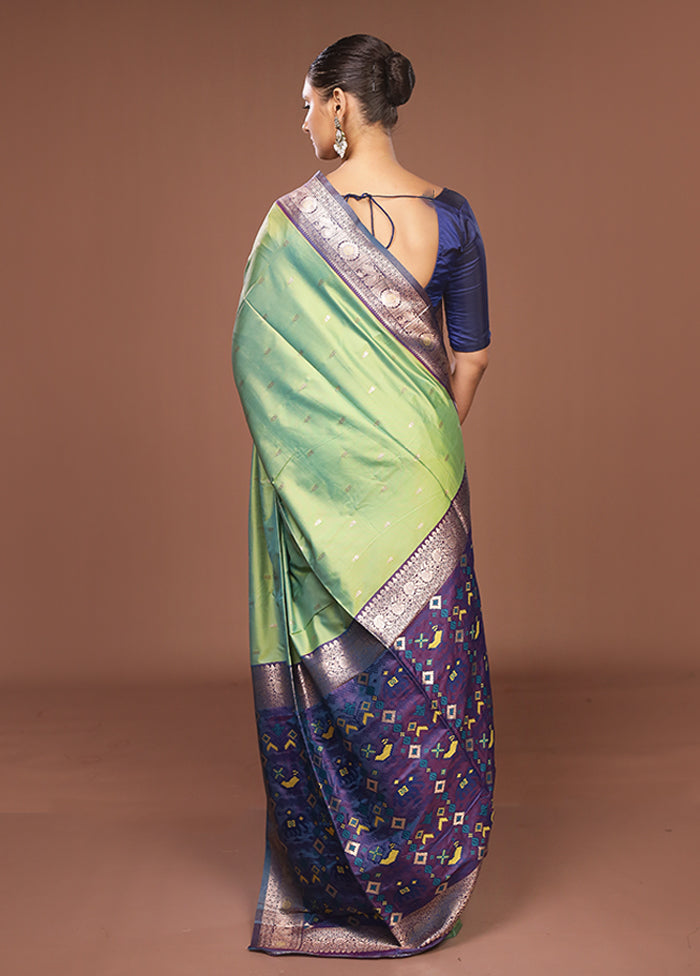 Green Dupion Silk Saree With Blouse Piece