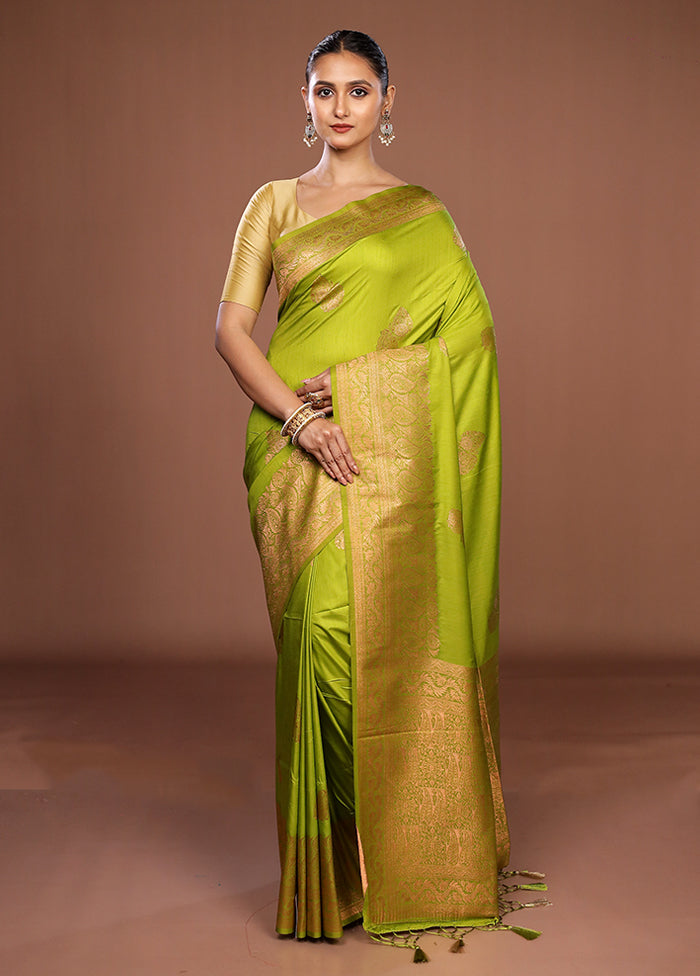 Green Dupion Silk Saree With Blouse Piece