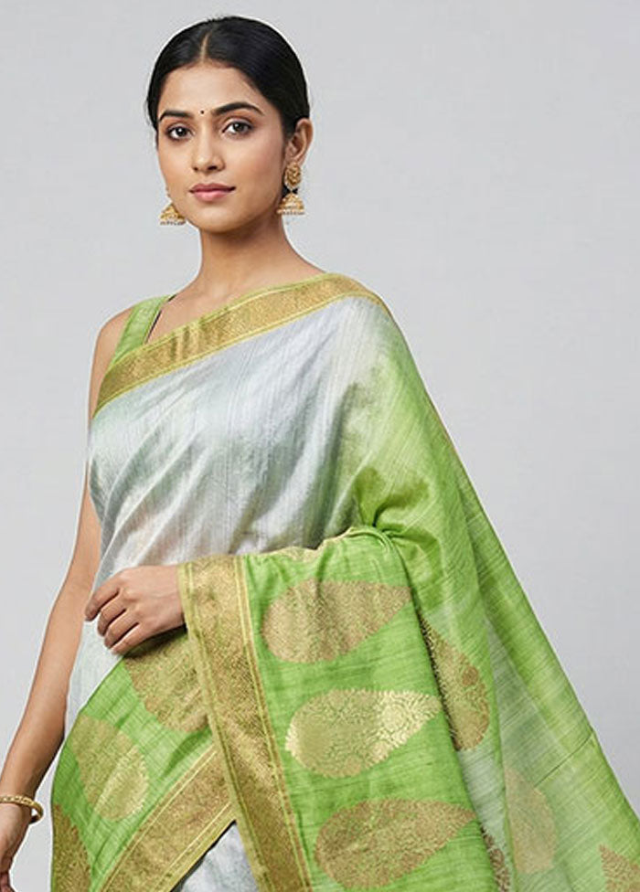 Green Handloom Tussar Pure Silk Saree With Blouse Piece
