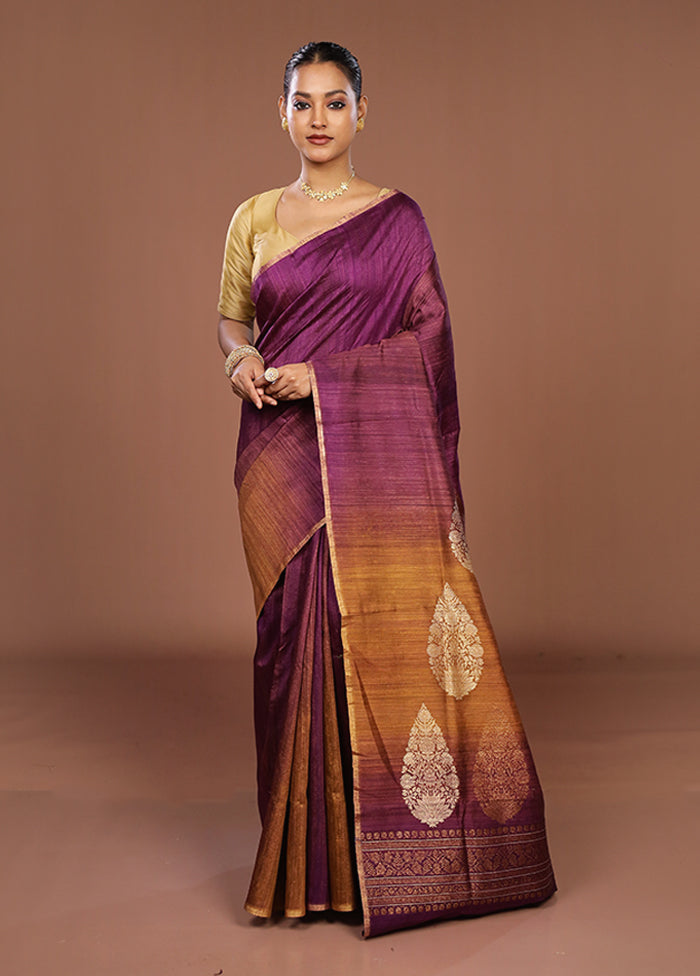 Maroon Handloom Tussar Pure Silk Saree With Blouse Piece