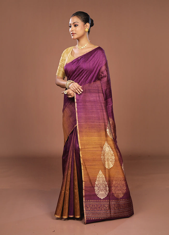 Maroon Handloom Tussar Pure Silk Saree With Blouse Piece