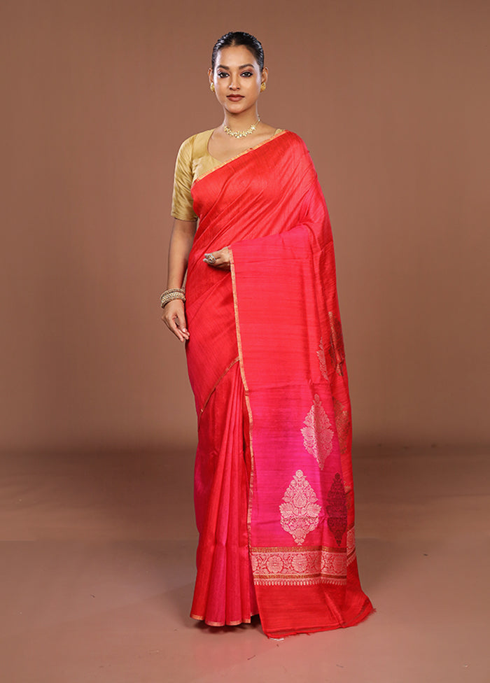 Red Handloom Tussar Pure Silk Saree With Blouse Piece