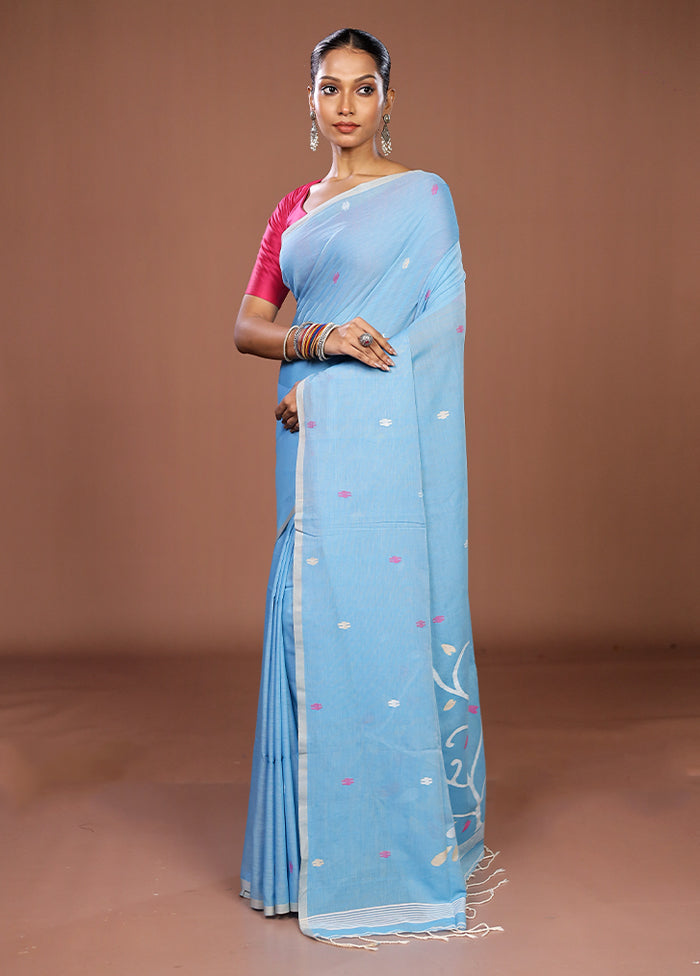 Blue Matka Silk Saree With Blouse Piece