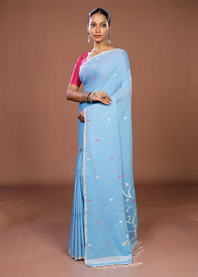 Blue Matka Silk Saree With Blouse Piece
