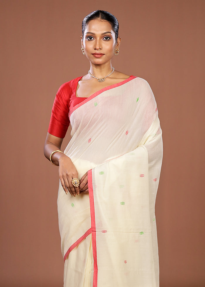 Cream Matka Silk Saree With Blouse Piece