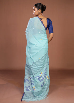 Green Matka Silk Saree With Blouse Piece