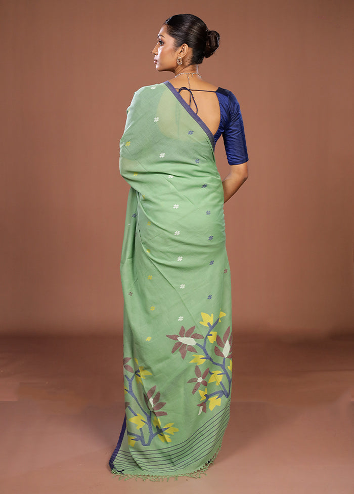Green Matka Silk Saree With Blouse Piece