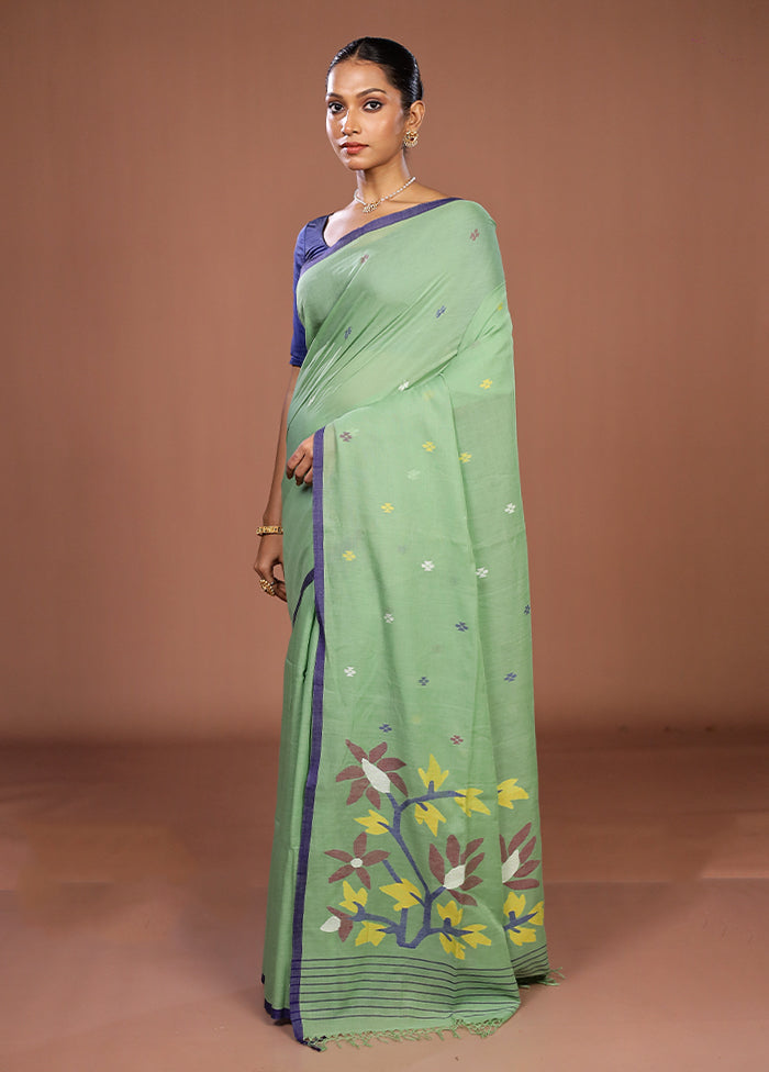 Green Matka Silk Saree With Blouse Piece