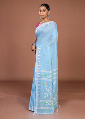 Blue Matka Silk Saree With Blouse Piece