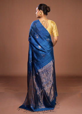 Blue Handloom Matka Pure Silk Saree With Blouse Piece