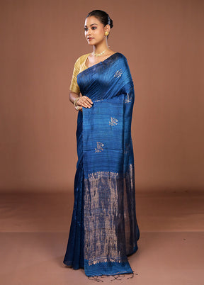 Blue Handloom Matka Pure Silk Saree With Blouse Piece