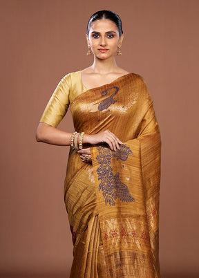 Gold Handloom Matka Pure Silk Saree With Blouse Piece