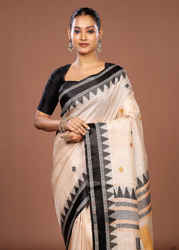 Cream Handloom Tussar Pure Silk Saree With Blouse Piece