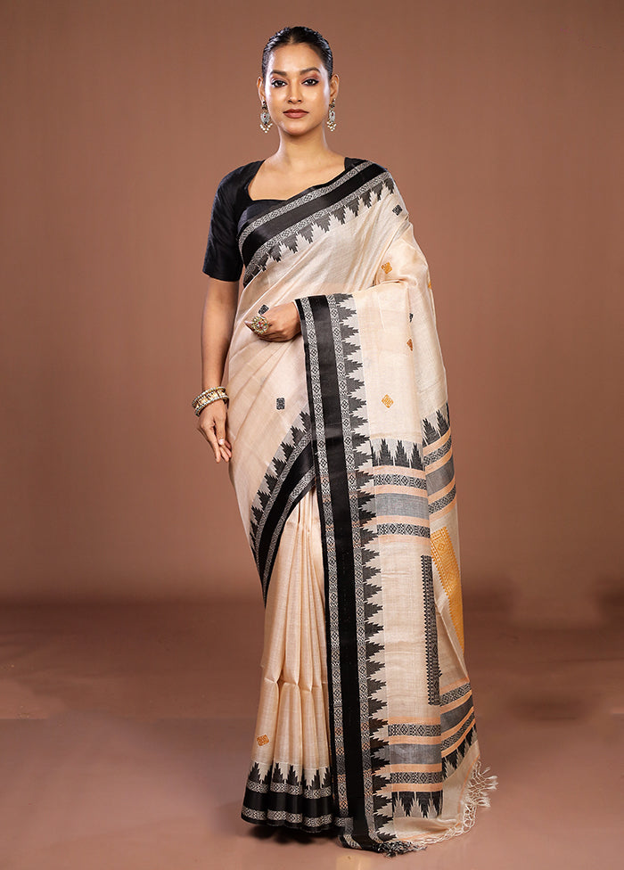 Cream Handloom Tussar Pure Silk Saree With Blouse Piece
