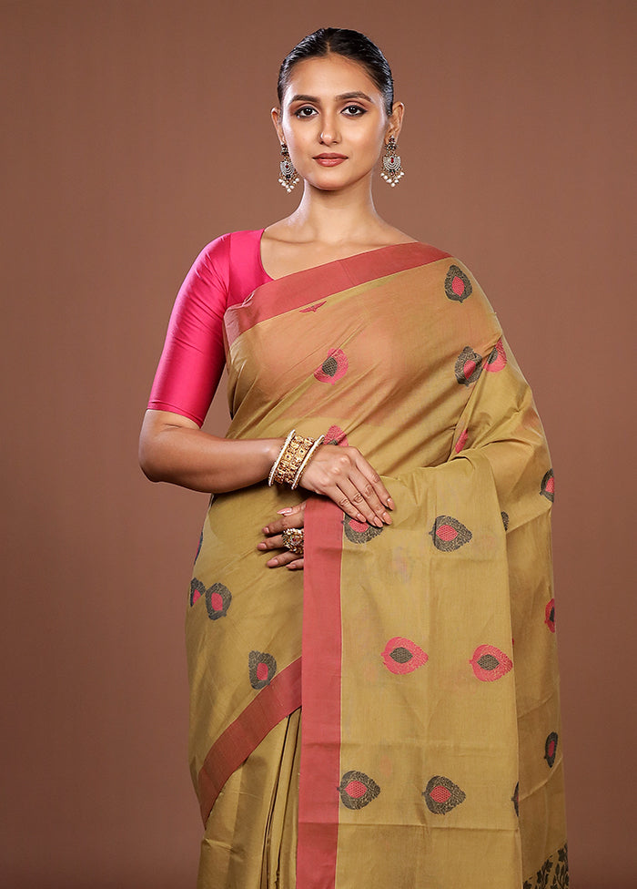 Green Cotton Saree With Blouse Piece