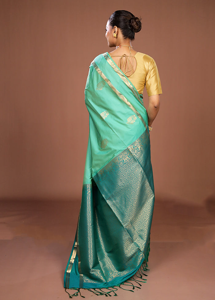 Green Kanjivaram Silk Saree With Blouse Piece