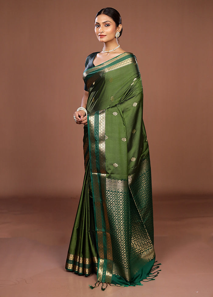 Green Kanjivaram Silk Saree With Blouse Piece