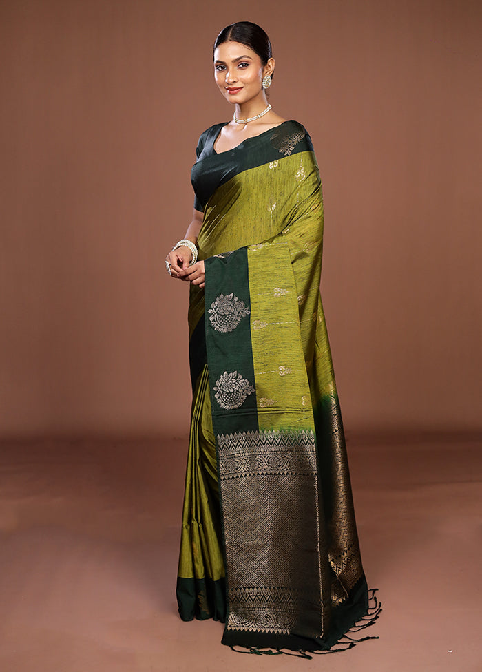 Green Kanjivaram Silk Saree With Blouse Piece