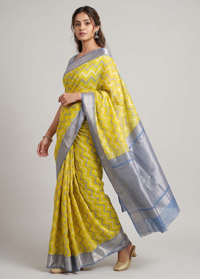 Yellow Pure Cotton Saree With Blouse Piece