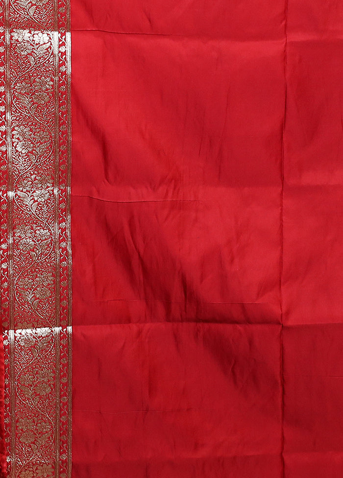 Red Banarasi Silk Saree With Blouse Piece