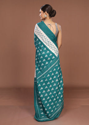 Green Ikkat Cotton Saree Without Blouse Piece