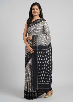 Grey Ikkat Silk Saree With Blouse Piece