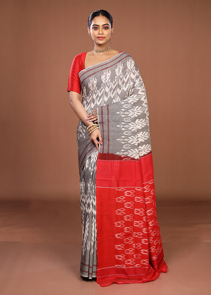 Grey Ikkat Cotton Saree Without Blouse Piece