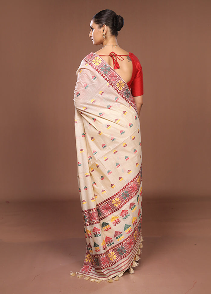 Cream Assam Silk Saree With Blouse Piece