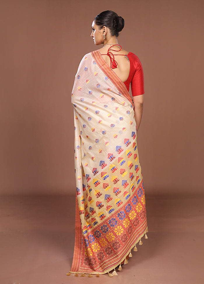Cream Assam Silk Saree With Blouse Piece