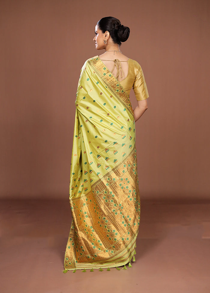 Green Assam Silk Saree With Blouse Piece
