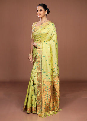 Green Assam Silk Saree With Blouse Piece
