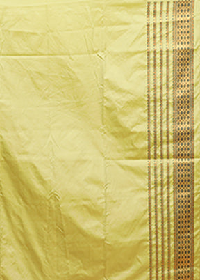 Green Assam Silk Saree With Blouse Piece