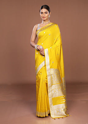 Yellow Dupion Silk Saree With Blouse Piece