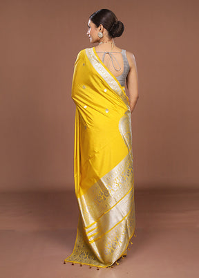 Yellow Dupion Silk Saree With Blouse Piece