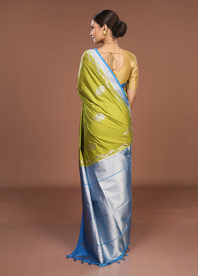 Green Dupion Silk Saree With Blouse Piece