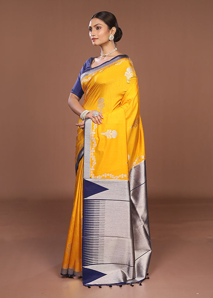Yellow Dupion Silk Saree With Blouse Piece