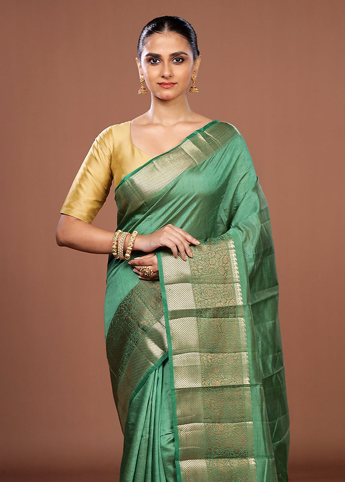 Green Dupion Silk Saree With Blouse Piece