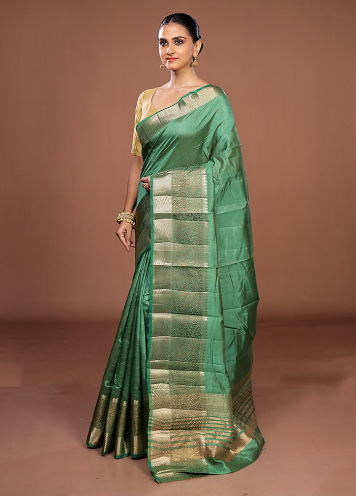 Green Dupion Silk Saree With Blouse Piece